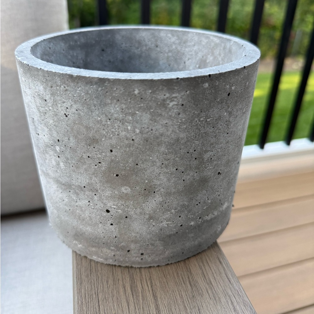 Weathered Grey Modern Concrete Planter 5 inch pot